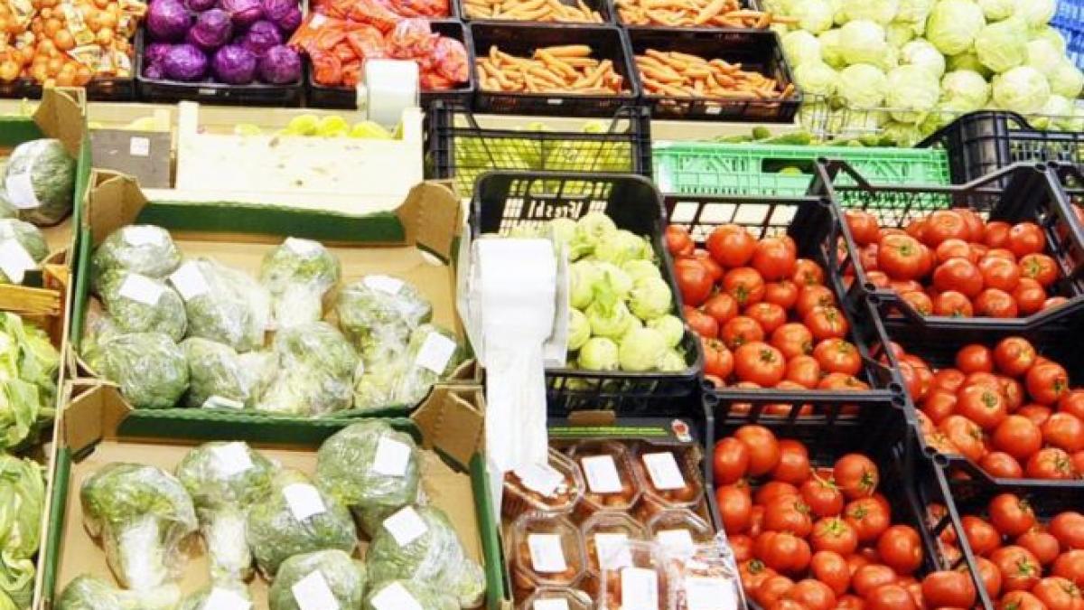 cum se scumpesc legumele si fructele in drum spre magazine