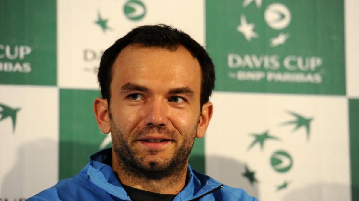 florin mergea l a invins pe andy murray la dublu