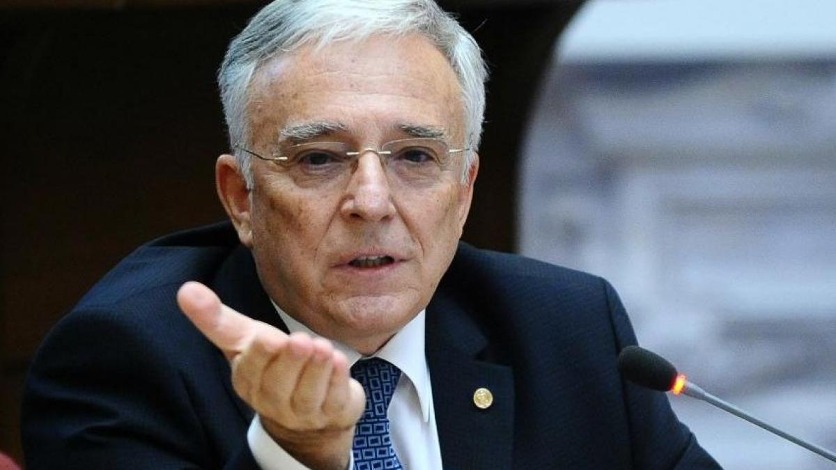 mugur isarescu ii da dreptate lui basescu dupa fiecare an de succes se formeaza un sambure al