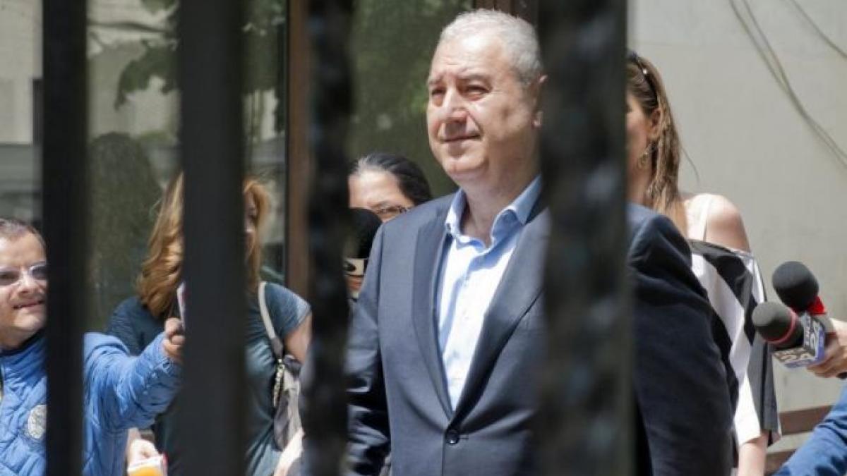 probleme in casnicie pentru dorin cocos sotia l a parasit cand se afla la inchisoare