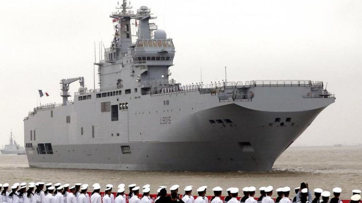 ce se va intampla cu navele mistral care ar fi trebuit livrate rusiei presedintele hollande a facut