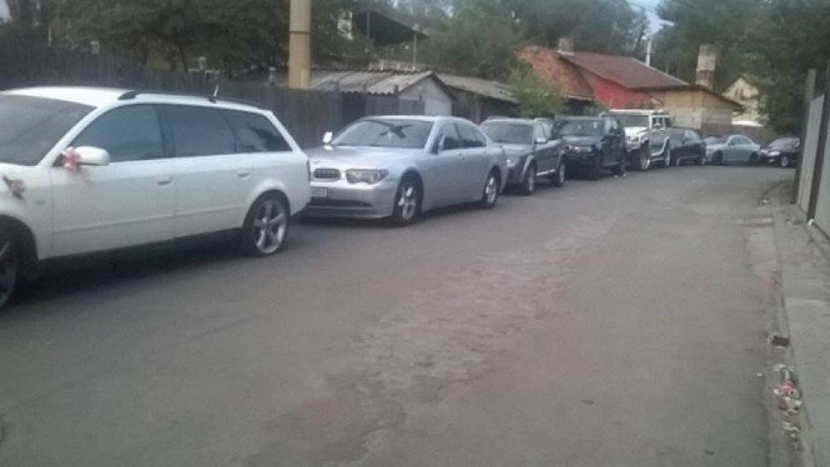 trafic paralizat semafoare oprite strazi inchise a fost nunta mare la petrosani