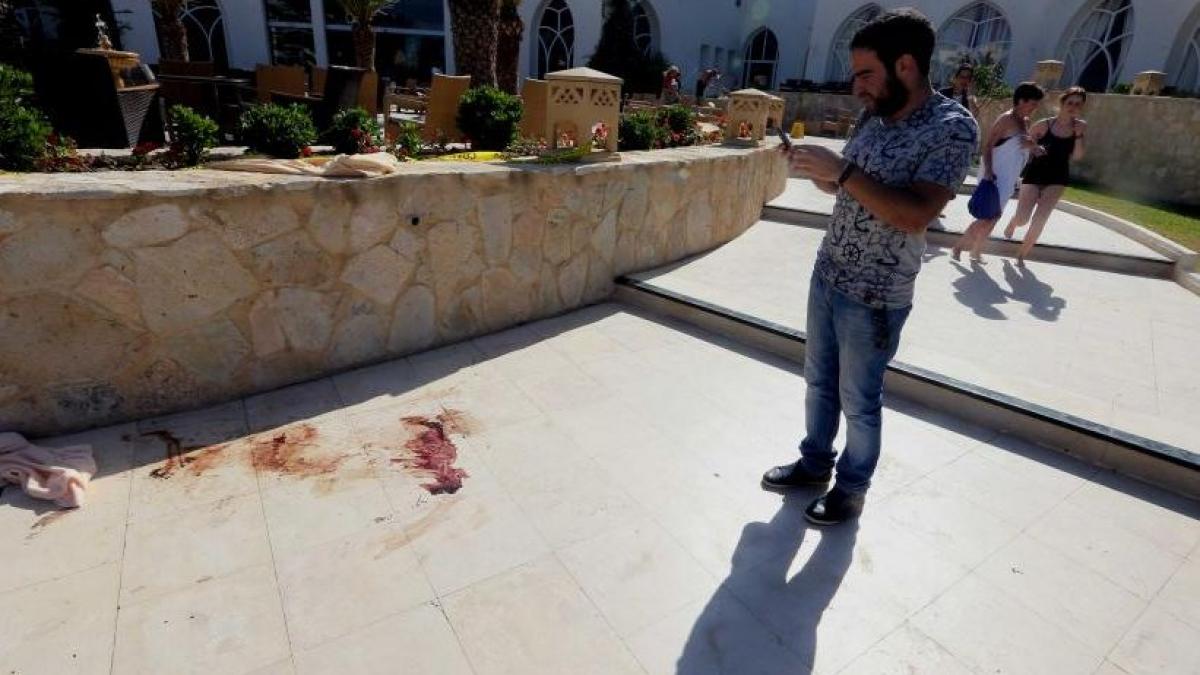 atac terorist soldat cu sapte morti la un hotel din mali