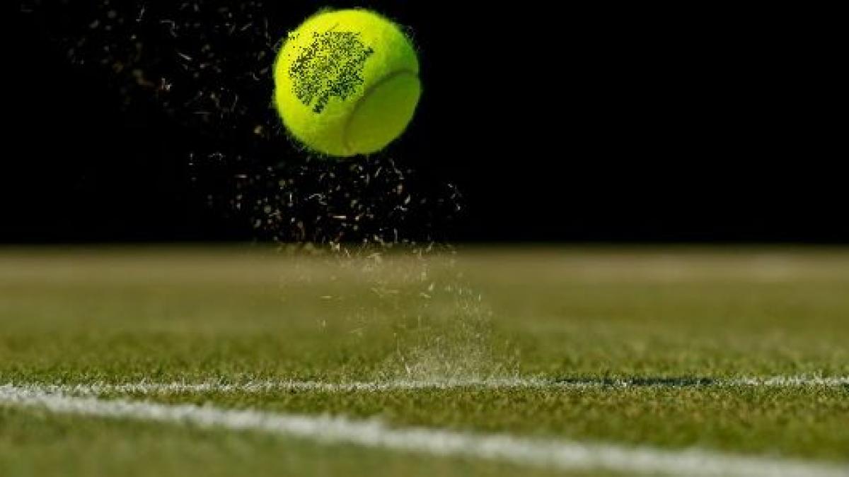 doi jucatori de tenis suspendati pe viata pentru meciuri trucate