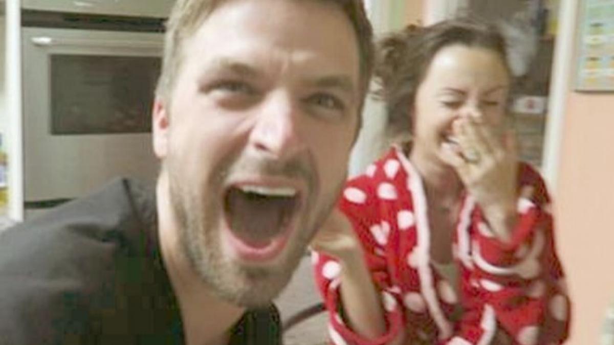 niciun barbat nu a mai facut asta vreodata anuntul a lasat o pe sotie fara cuvinte