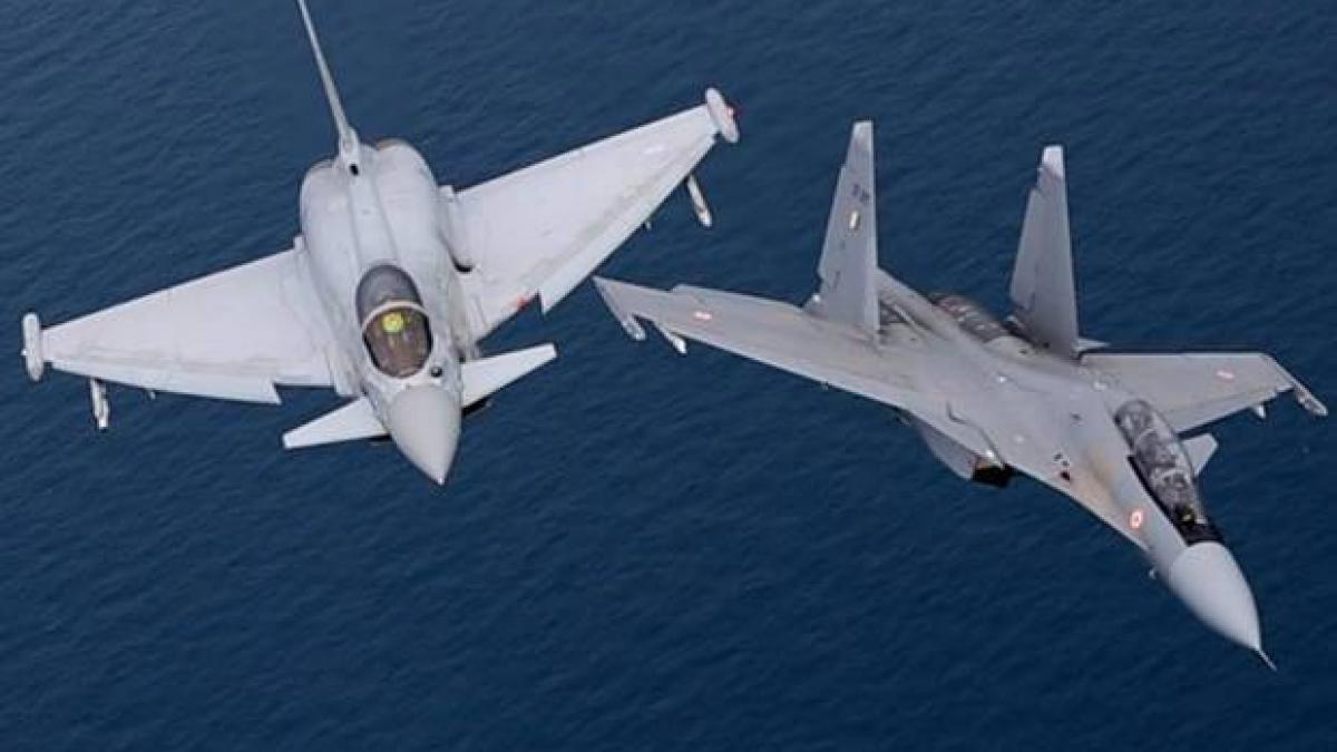 pilotii royal air force facuti de ras de pilotii fortelor aeriene indiene