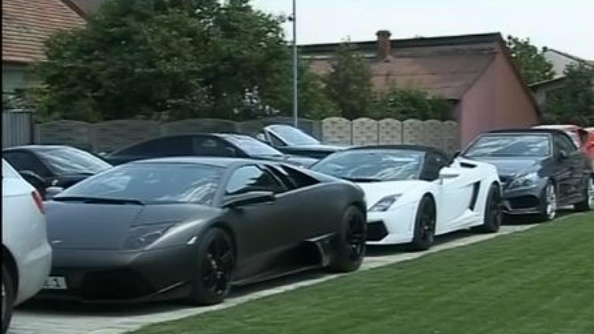 bolizi haine scumpe si kilograme de aur la o nunta in clanul carpaci