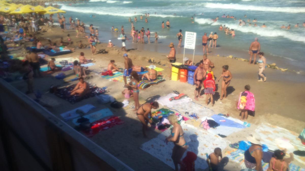 a facut niste poze pe litoralul romanesc ce a vazut l a lasat masca