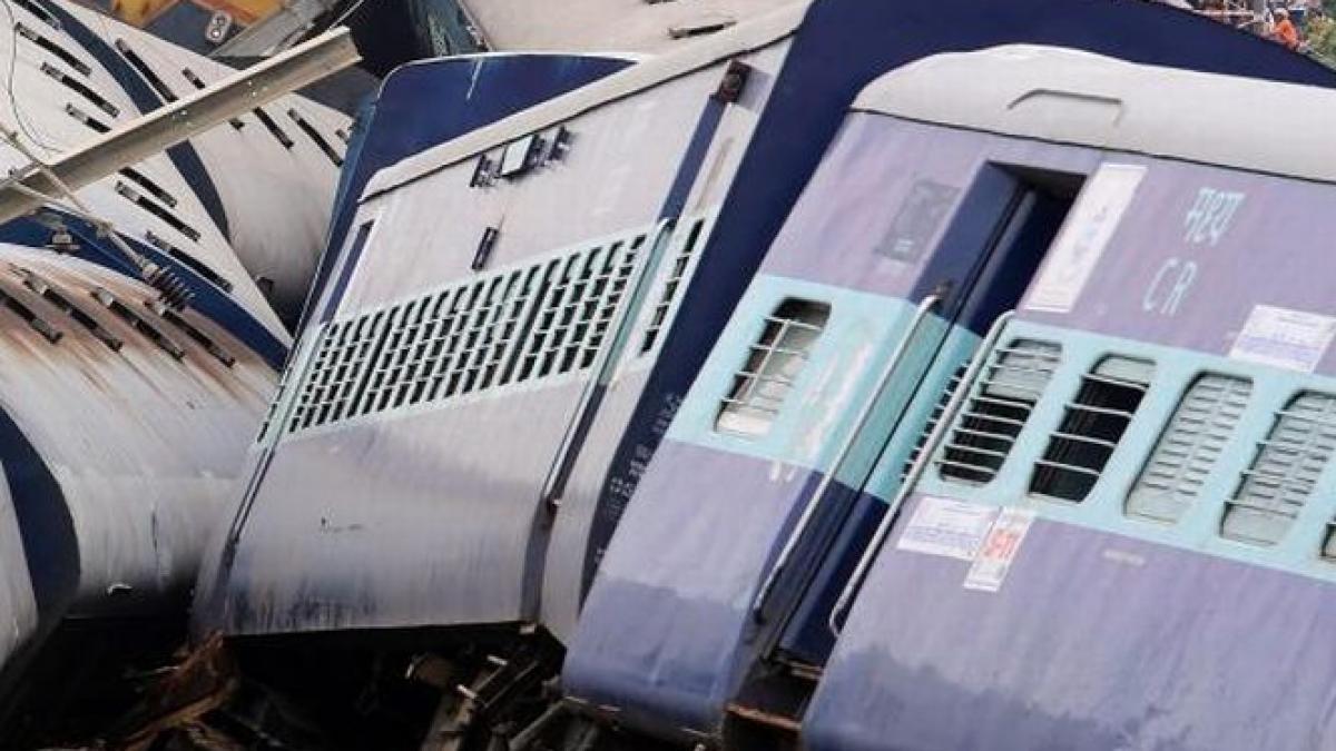 accident feroviar in bulgaria sase romani au fost raniti