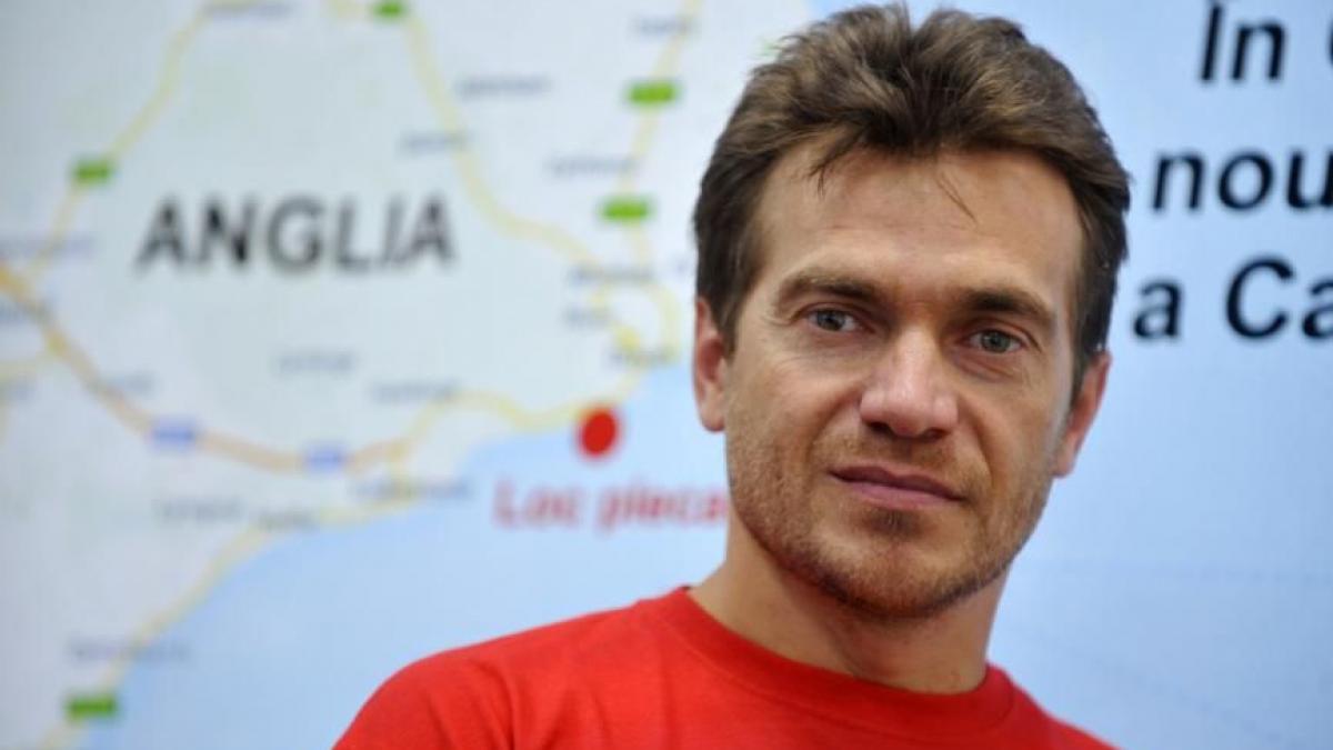 avram iancu incearca din nou sa traverseze inot canalul manecii