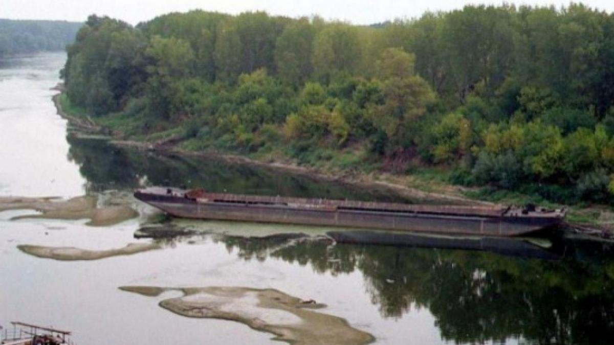 probleme mari pe dunare scaderea brusca afecteaza activitatea si apar pierderi economice