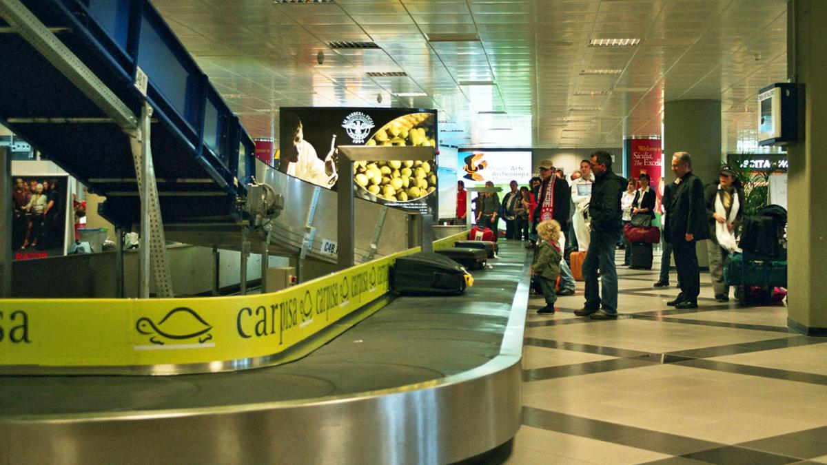 calatoria unei valize ce se intampla cu bagajul tau la aeroport