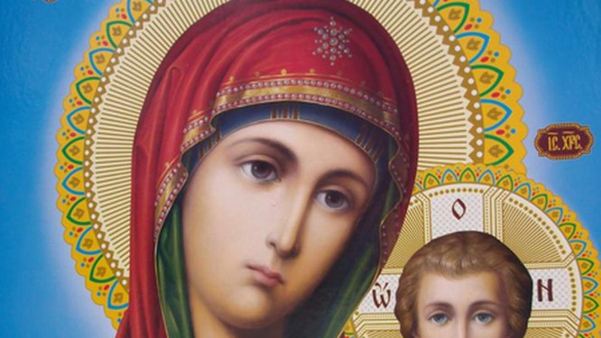 mii de pelerini se pregatesc pentru slujba de sfanta maria