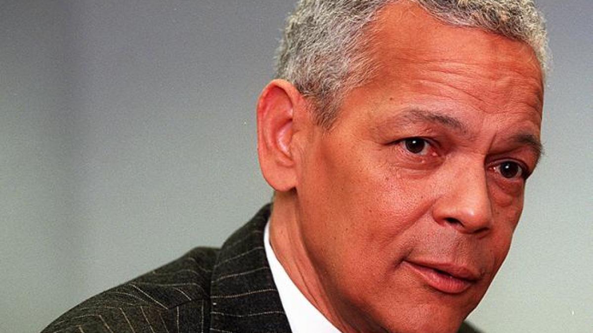 o figura importanta a americii a murit