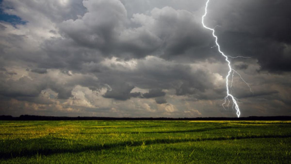 cod portocaliu de furtuna pentru mai multe zone din tara