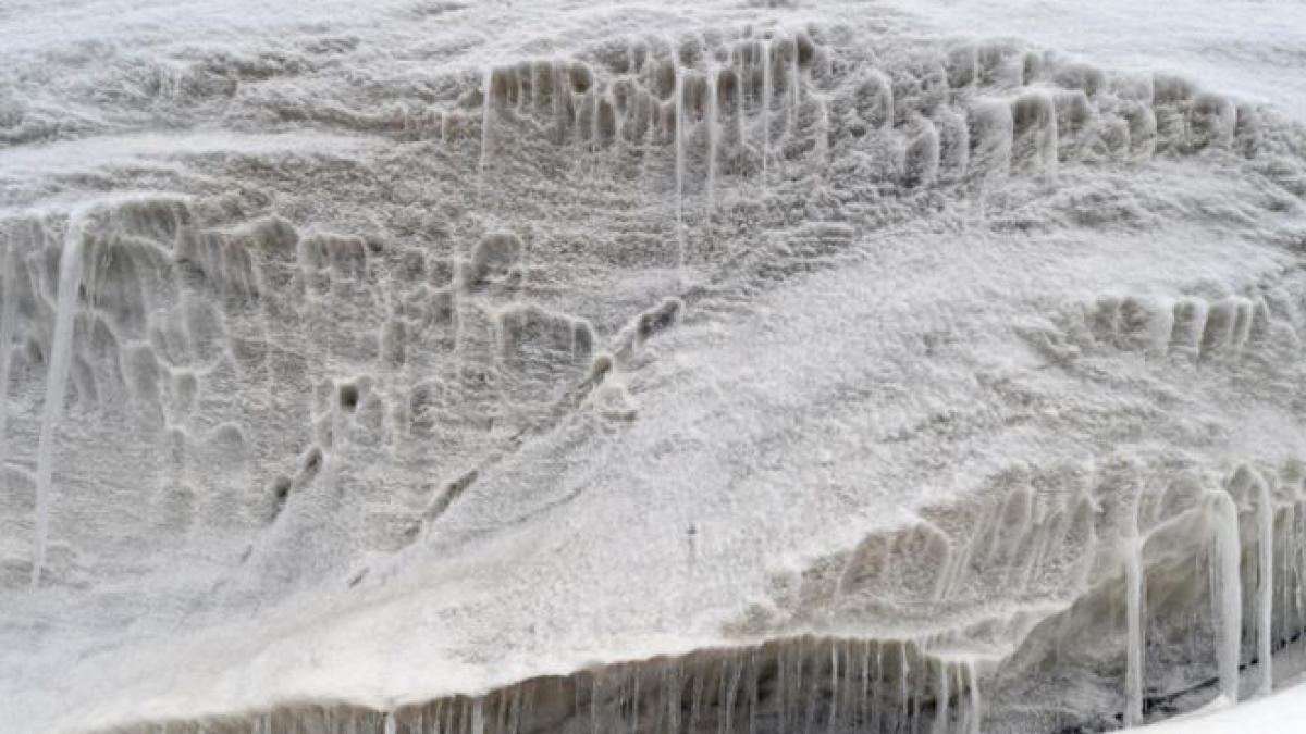 ghetarii din asia centrala se topesc foarte repede situatia este deosebit de ingrijoratoare