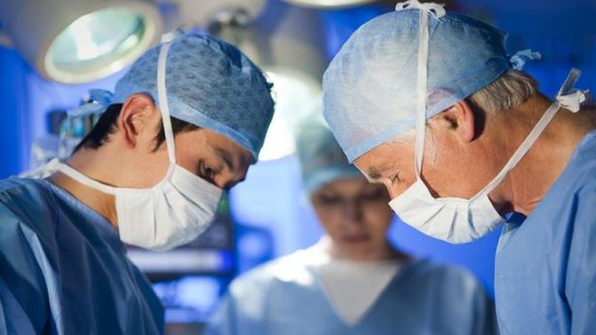 vesti bune pentru medici si personalul medical salarii majorate cu peste 70 pana in 2017