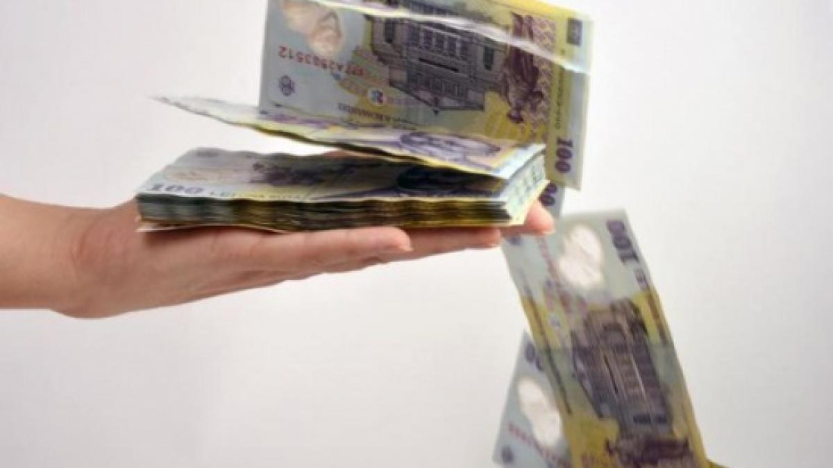 angajatii de la stat cu cele mai mari venituri cine e bugetarul cu venit de 100 000 de euro