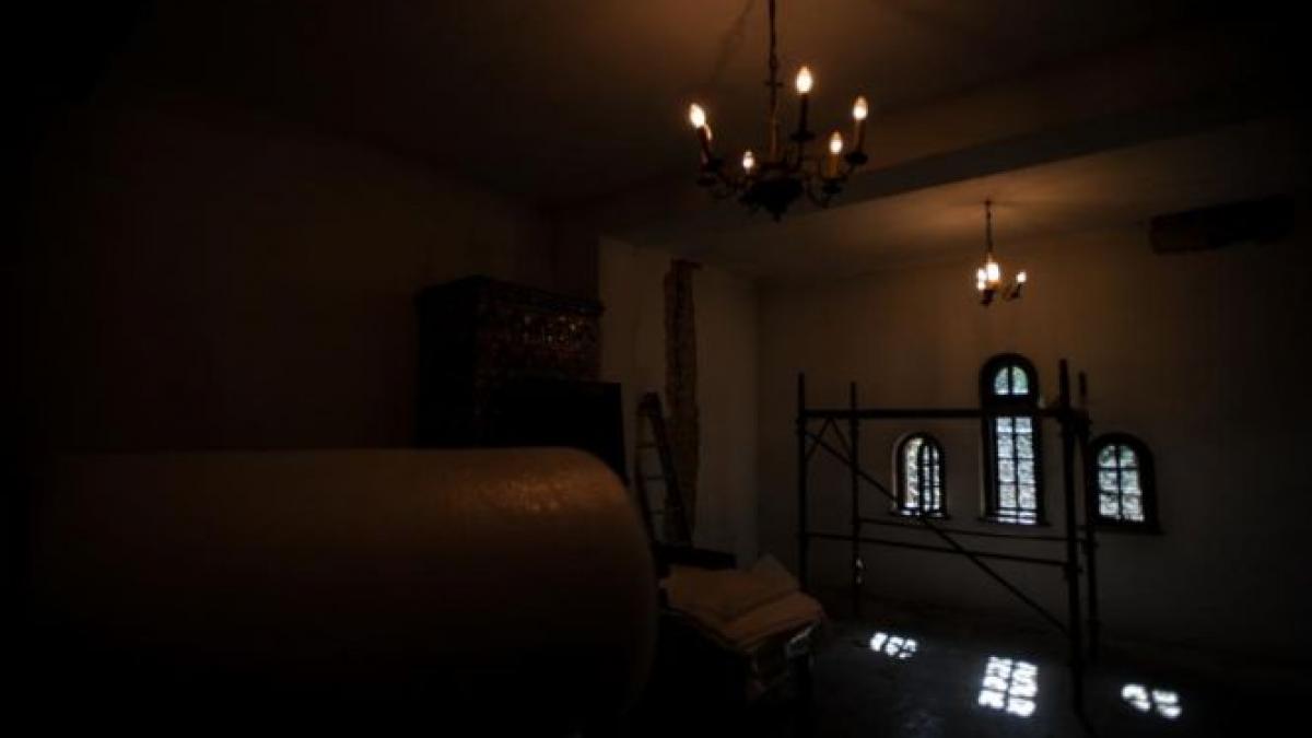 spargere in 12 minute in plina zi este ingrozitor am pierdut o opera importanta