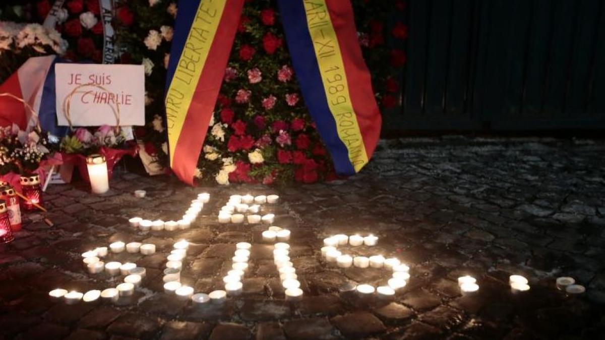 un supravietuitor al atacului de la charlie hebdo da in judecata presa franceza