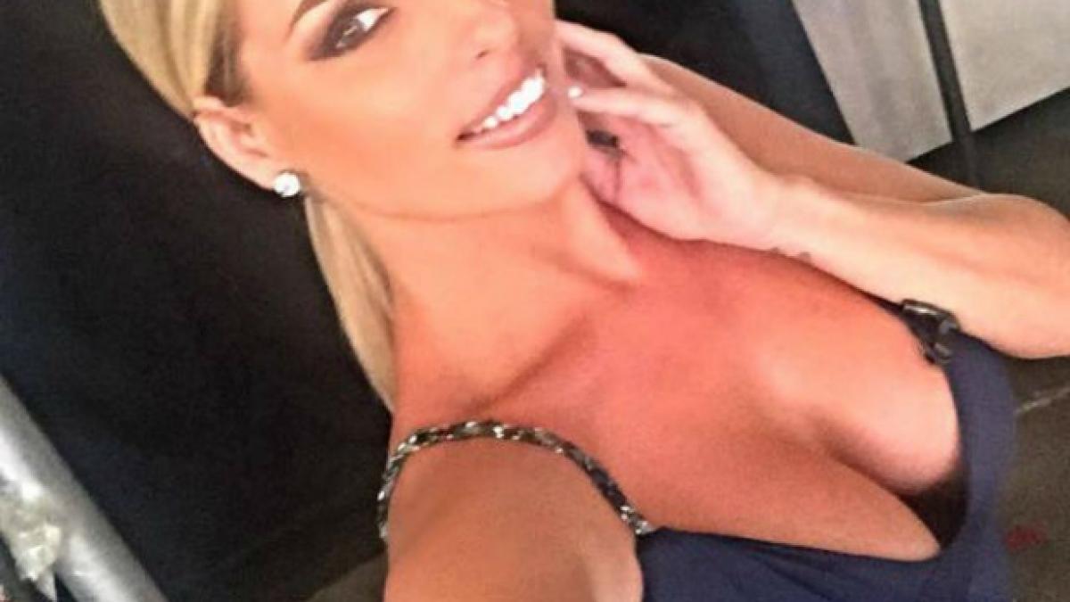 o prezentatoare din romania a sfidat orice a iesit asa pe strada