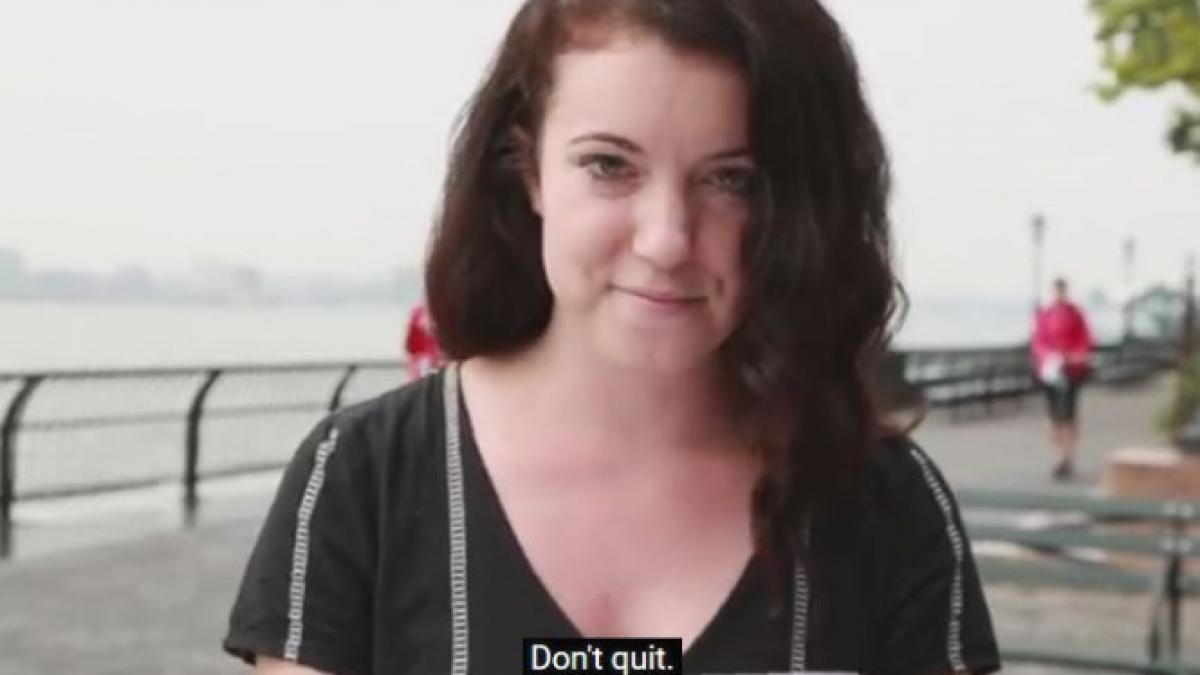 povestea minunata a tinerei care a transformat depresia in dragoste de 5 ani inspira zeci de mii de