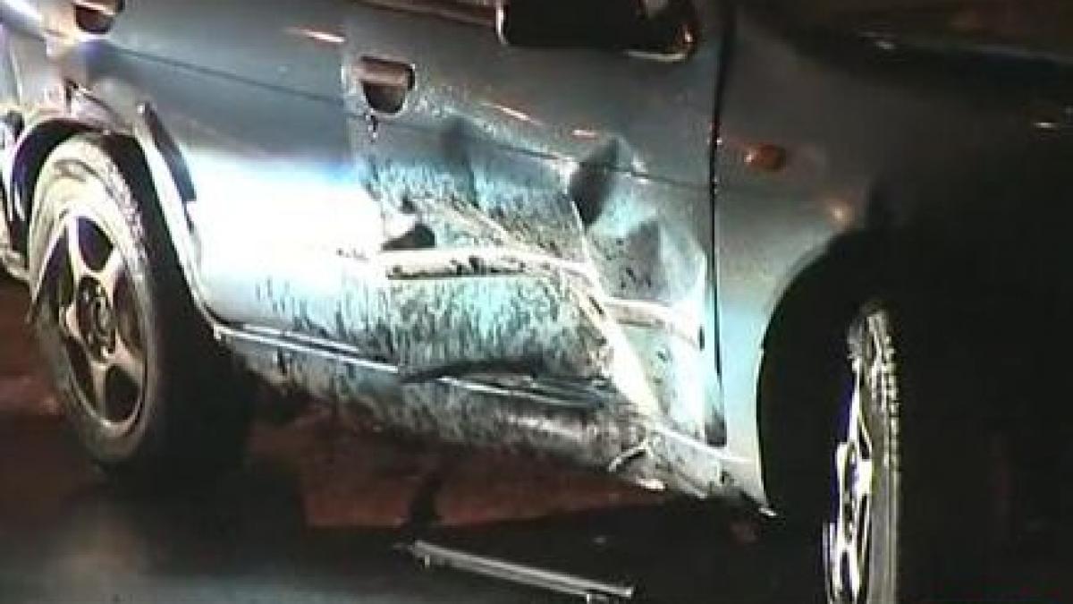 sofer incepator cu masina in parapet