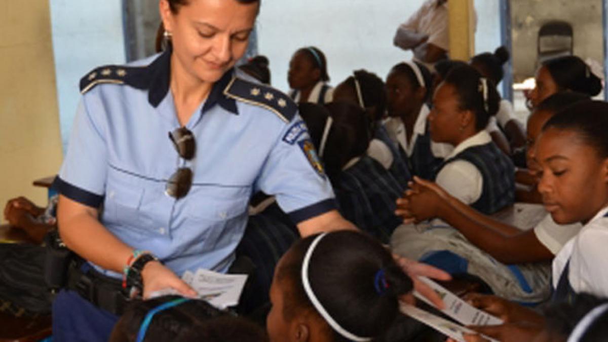 o romanca a primit premiul pentru cea mai buna politista din lume