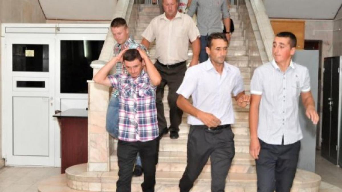 trei dintre violatorii din vaslui cer stramutarea procesului la iasi vezi ce motiv au invocat