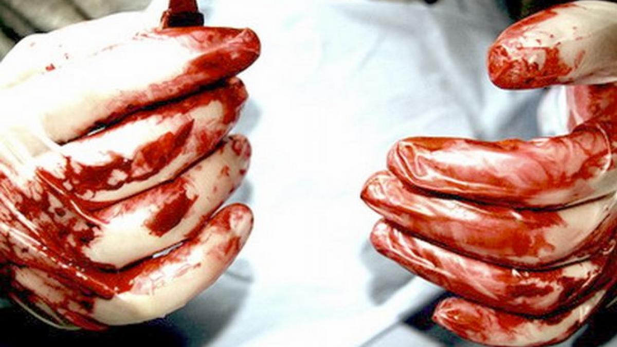 din cauza saraciei romanii se vand pe bucati isi scot la mezat rinichii ficatul si chiar testiculele