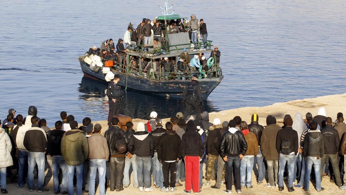 peste 200 000 de imigranti primiti de grecia