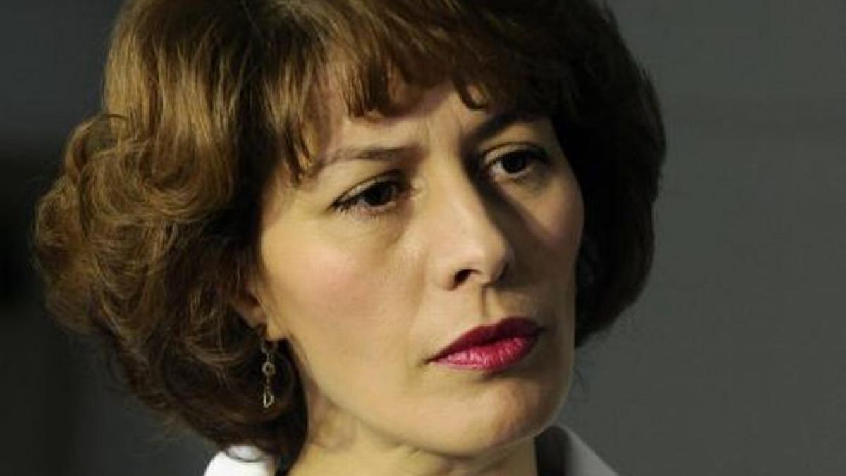 directoare din ministerul sanatatii arestata pentru 30 de zile mihaela udrea prinsa in timp ce