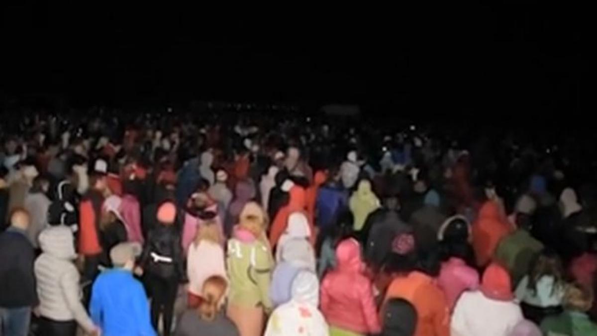 meditatie in spirala yoghinii s au adunat la costinesti bivolaru i a vegheat prin telepatie