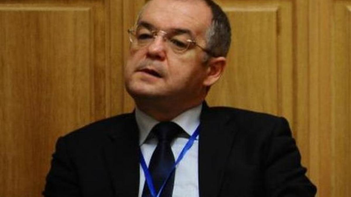 peste 170 de oameni se lupta cu primaria lui emil boc