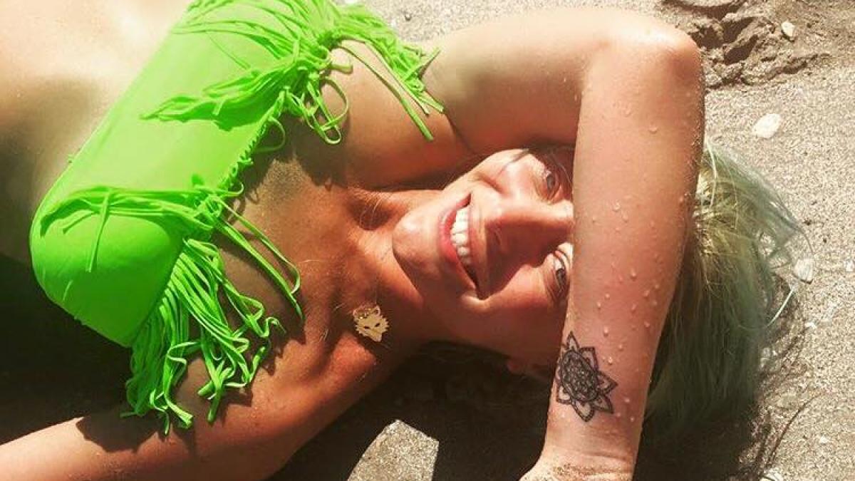 poza in care nu au recunoscut o nici cei mai infocati fani cum arata delia in ultima fotografie