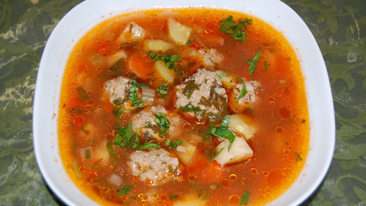 reteta de ciorba de perisoare ardeleneasca e simplu de facut