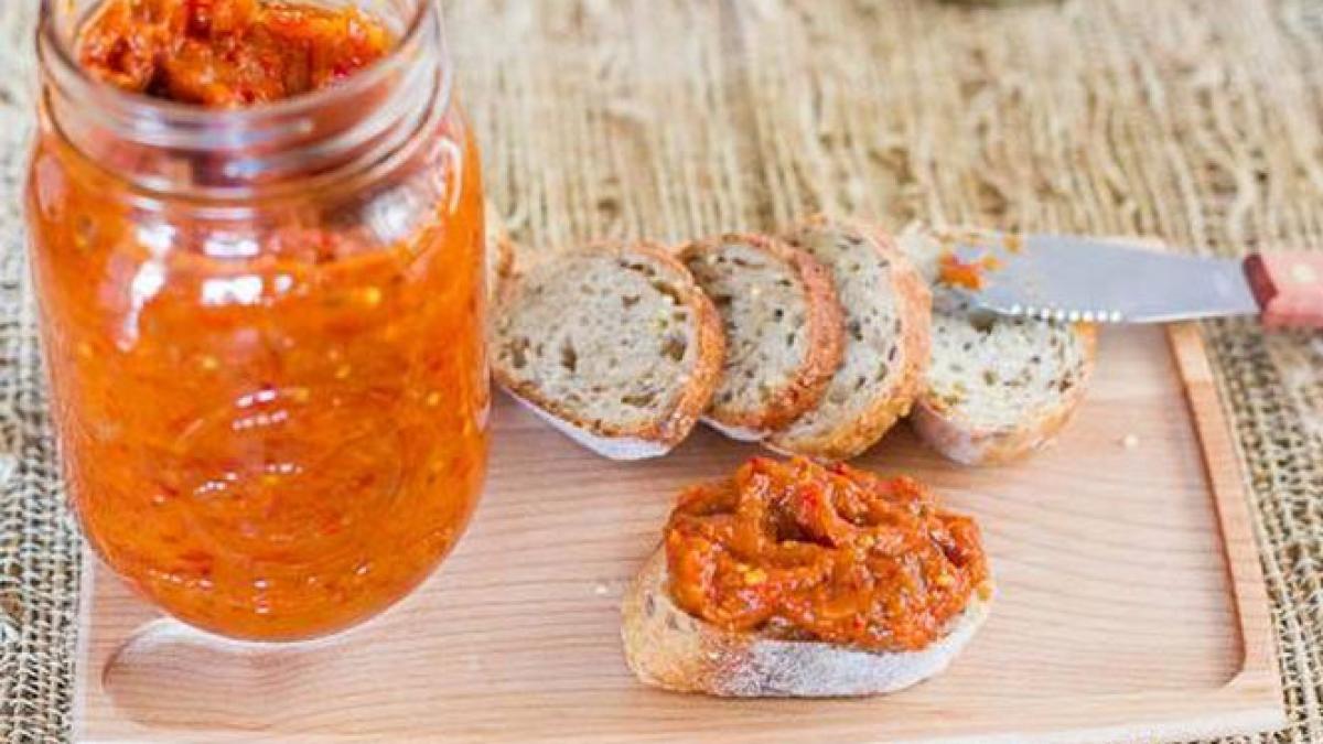 reteta simpla si gustoasa de zacusca