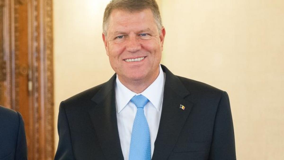iohannis sper din toata inima ca romania sa se califice la euro 2016