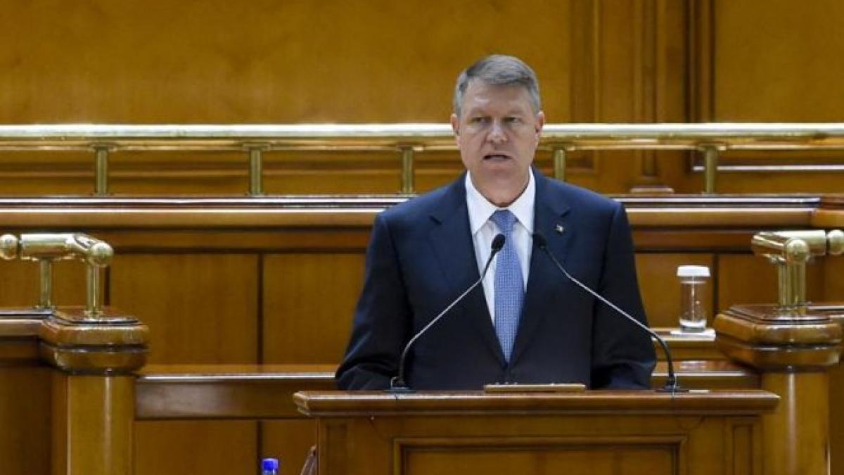 klaus iohannis vrea sa sustina un discurs in parlament