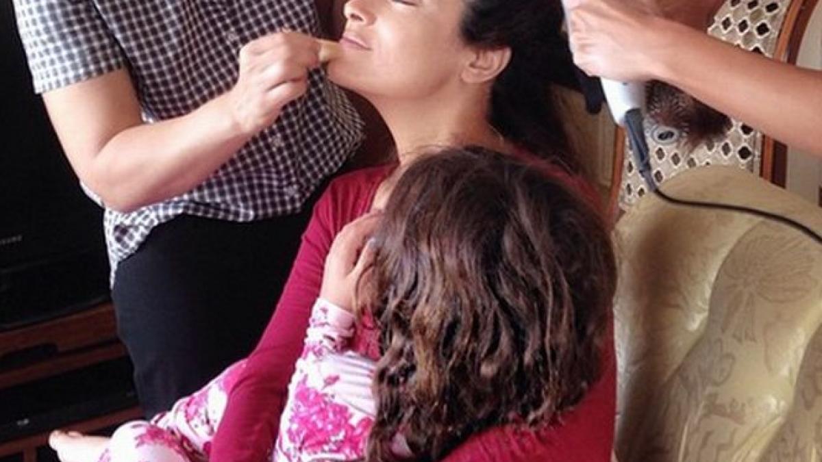 fetita actritei salma hayek in pericol cat de mult valoreaza viata ei pentru tine