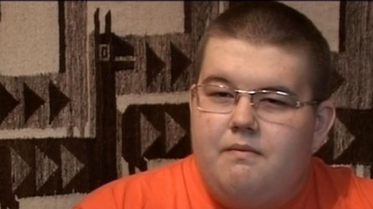 la 13 ani are 180 de kilograme afla povestea lui gabriel