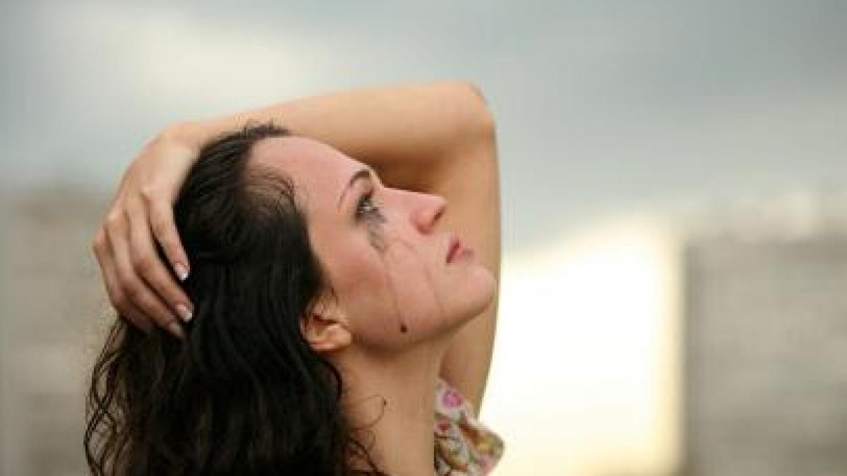 multumesc pentru mizeria in care m ai obligat sa traiesc scrisoarea deschisa a unei femei pentru