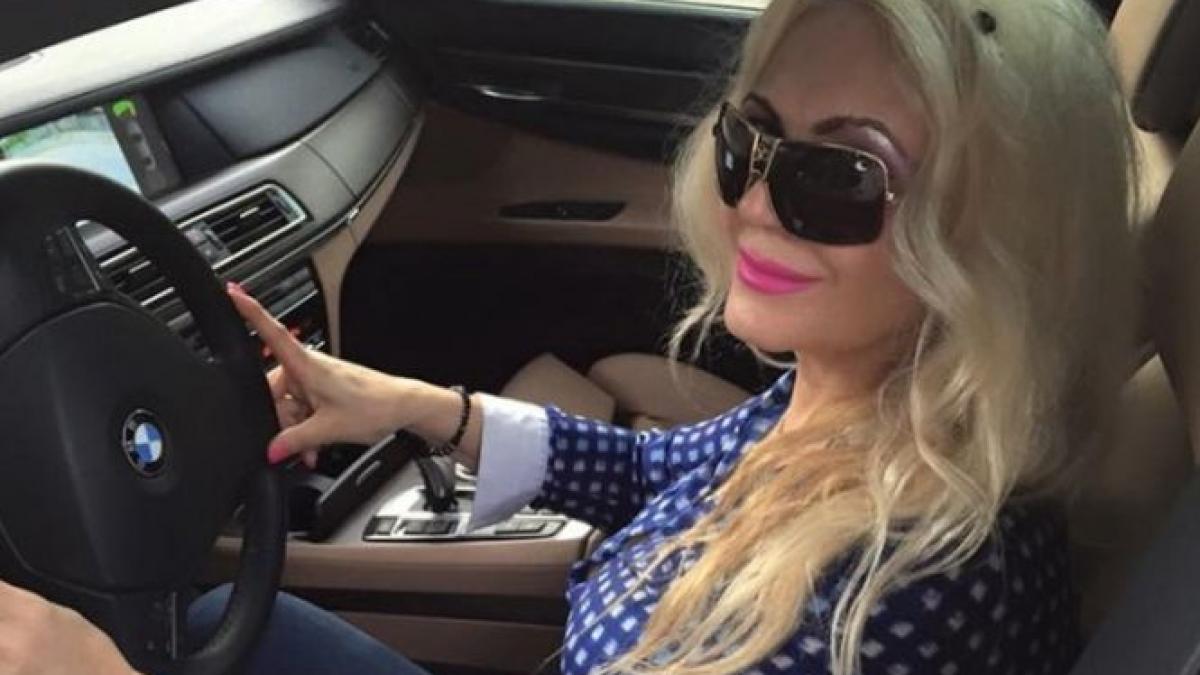 un profesor universitar se face de rusine pe internet