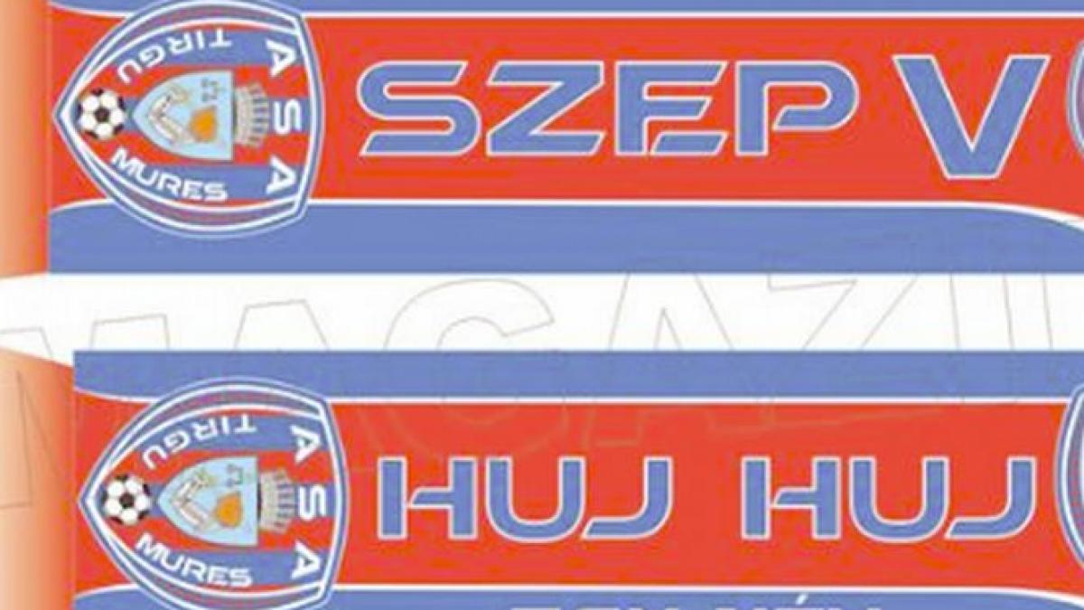 esarfe cu mesaje de sustinere in limba maghiara scoase la vanzare de asa targu mures