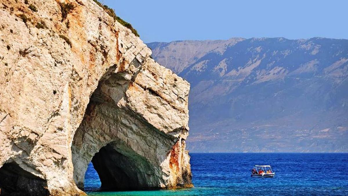 descopera insula zakynthos la inceput de toamna
