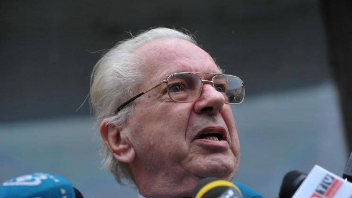 traian basescu a cerut o confruntare cu gabriela firea ce spune avocatul lucian bocas