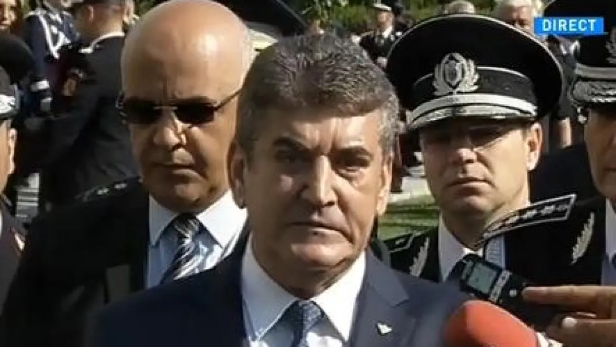 gabriel oprea romania va vota impotriva cotelor obligatorii de refugiati