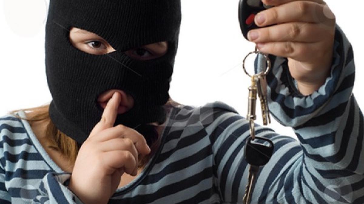 cadou pentru sotie o masina furata ce s a intamplat in vama moravita