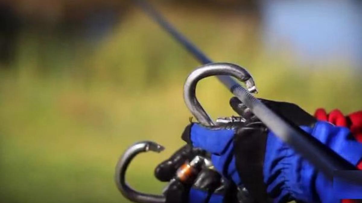 dorel a lovit la mamaia cea mai mare tiroliana din romania distrusa de soferul unui excavator