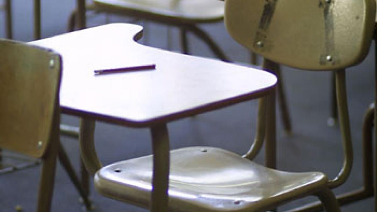 gestul socant al unei eleve de 13 ani in prima zi de scoala fata a fost gasita la timp de o